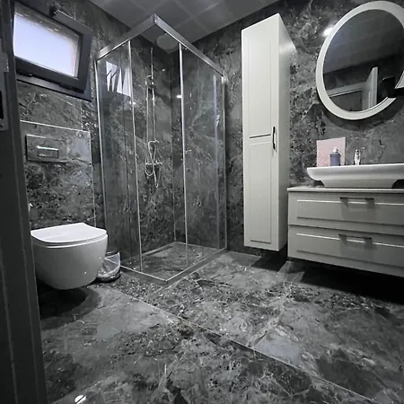 Villa Zs Blue