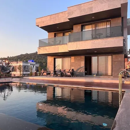 Zs Blue Villa